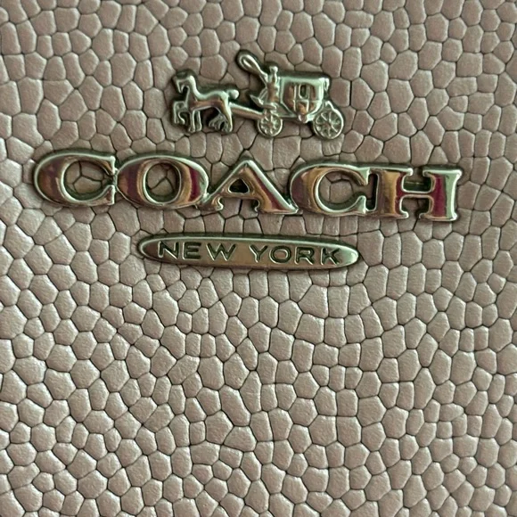 Coach Pink Tote Bag with Metallic Hardware - Picture 5 of 17